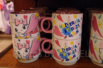 ハローキティの20周年マグカップ