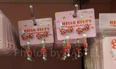 ハローキティ　イヤリング
