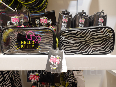 USJ】リアルハローキティグッズ17選！キティ＆ダニエルがヒョウに変身