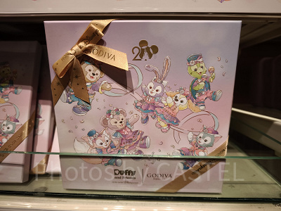 香港ディズニー20周年「ダッフィー&フレンズ・グランドセレブレーショングッズ」:GODIVAコラボチョコレート