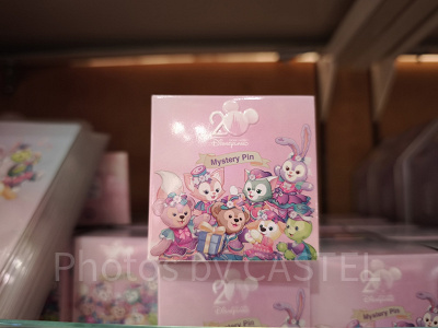 香港ディズニー20周年「ダッフィー&フレンズ・グランドセレブレーショングッズ」:ミステリーピン