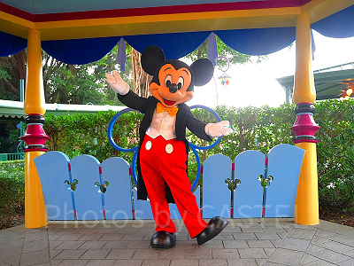 香港ディズニーのグリーティング：ファンタジーガーデンのミッキー