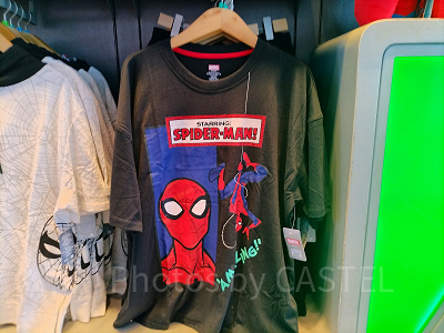 香港ディズニーマーベルグッズ：コミック版スパイダーマンTシャツ