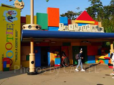 香港ディズニートイストーリーランド:アトラクション