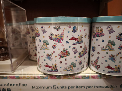 香港ディズニー20周年「フレンドタスティック」グッズ:アソーテッドスナック缶