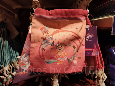 香港ディズニー20周年「ミッキー＆フレンズ・グランドセレブレーショングッズ」：きんちゃく袋