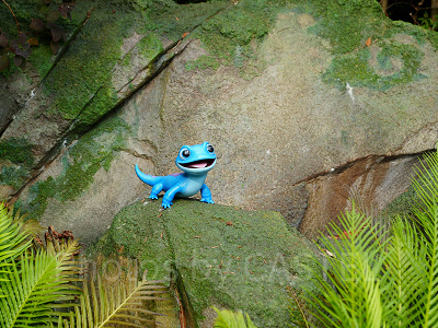 香港ディズニーのアナ雪エリア「ワールドオブフローズン」：サラマンダー（火の精霊）のブルーニも！