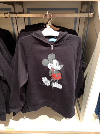 TDS】ディズニーシーで買えるパーカーまとめ！ダッフィー パーカーの