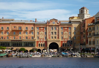 ディズニーシーと一体型のホテルミラコスタ