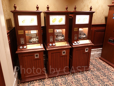 ホテルミラコスタのメダリオンメーカー