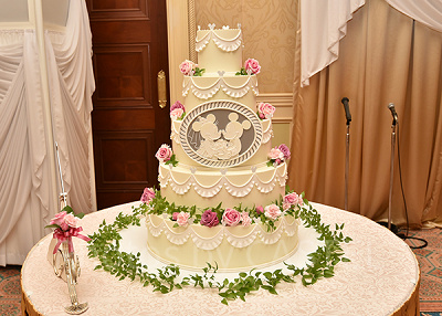 ホテルミラコスタのウェディングケーキ