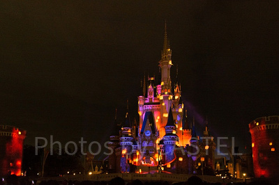 シンデレラ城前