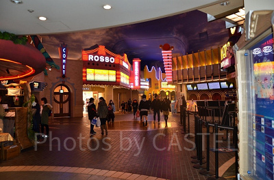 イクスピアリの館内