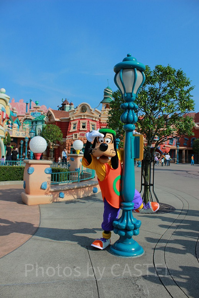 ディズニーの牛キャラ】クララベル・カウとは？グーフィーとの関係