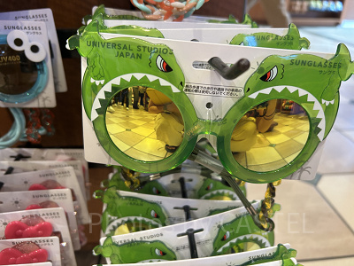 ジュラシックワールドのストラップ付きサングラス