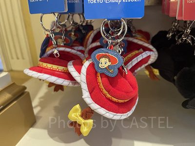ディズニーランド・シーで買えるトイストーリーグッズ全種まとめ