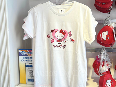 キティのTシャツ