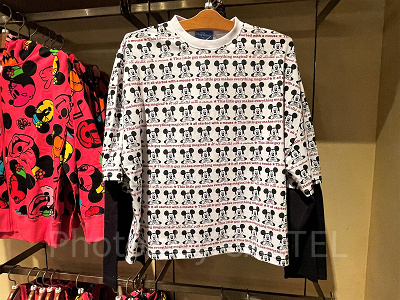 長袖Tシャツ