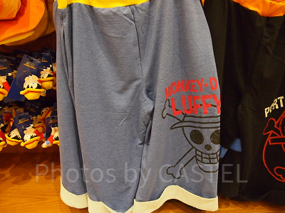 ルフィのハーフパンツ