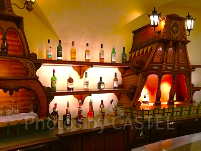 マゼランズ・ラウンジ