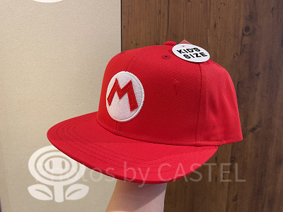 マリオのキャップ（つば赤）