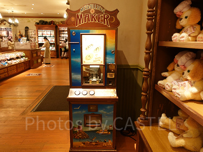 ☆プレミアム☆自由の女神☆エンパイアステートビル☆スーベニアメダル