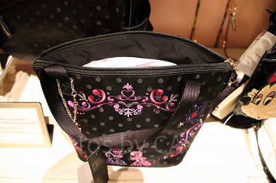 トートバッグ　中