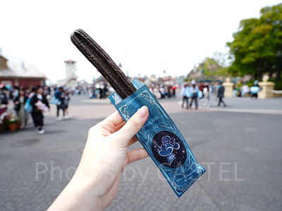 ミッキーチュロス（クッキー＆クリーム）