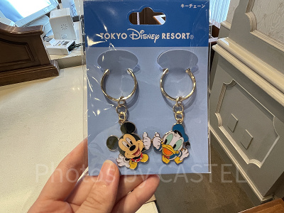 ディズニーペアキーチェーン＆ペアストラップグッズ36選！カップルにも