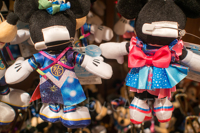 ミッキー＆ミニー　後姿