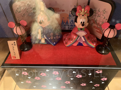 12/26発売】ディズニーひな祭りグッズ!かわいいぬいばと豪華な 12/26発売】ディズニーひな祭りグッズ!かわいいぬいばと豪華な