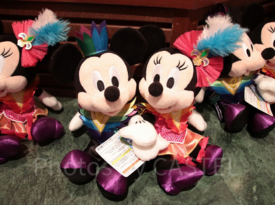 「レッツ・パーティグラ！」のミッキー＆ミニーぬいぐるみ