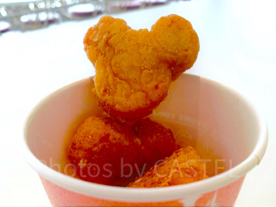 ミッキー型のチキンナゲット