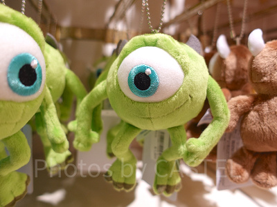 マイクぬいぐるみバッジ