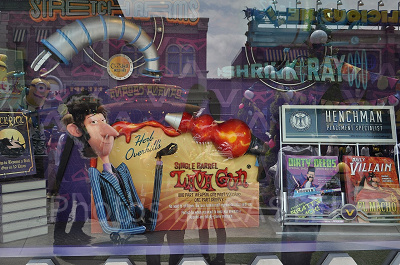 ミニオンパークのショーウインドウ/USJ