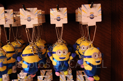 ミニオンの20周年キーチェーン