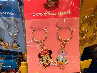 ミニー＆デイジーペアキーチェーン