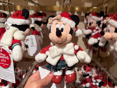 ミニーぬいぐるみバッジ(クリスマスグッズ2025)
