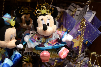 ミニーぬいぐるみバッジ