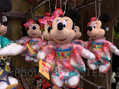 ミニーぬいぐるみバッジ