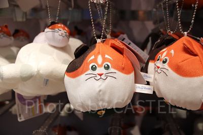 ディズニー 限定 ベイマックス ぬいぐるみ クッション マフ ハッピーライド ディズニー限定 ベイマックスのハッピーライド ぬいぐるみマフ