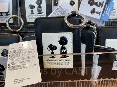 パスケース（USJスヌーピー春夏グッズ）