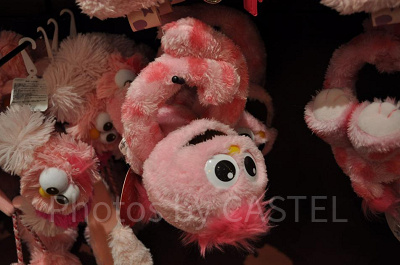 モッピーぬいぐるみ詰め合わせ USJ限定キャラ】モッピーのお土産グッズ84選！コーデ用アイテム