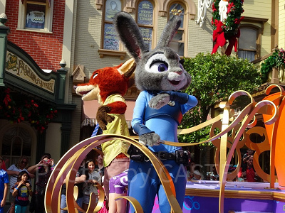 ムーブ・イット！ シェイク・イット！ セレブレート・イット！ ストリート・パーティー