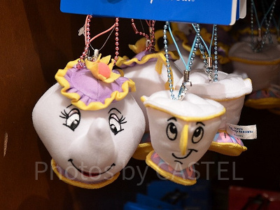 定番】ディズニーで買える美女と野獣グッズ40選！ディズニープリンセス