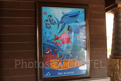 ニモ＆フレンズ・シーライダーのアトラクションポスター