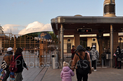 お正月のUSJエントランス（2018年）