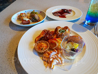 オチェーアノのブッフェ