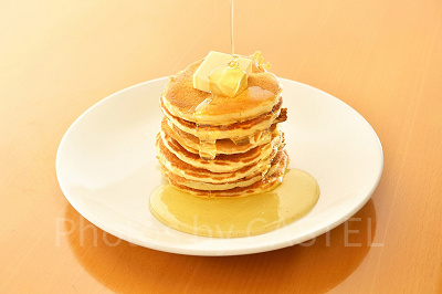 朝食のパンケーキ（イメージ）