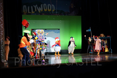 ワンマンズ・ドリームⅡにもペンギン・ウェイターが登場